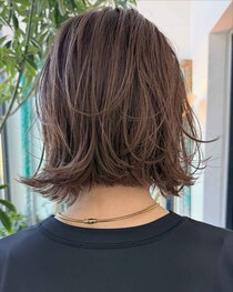 普通ボブより、コッチ推奨ーー！【40・50代】がグッとこなれる♡「白髪ぼかしボブ」