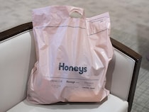 「今月すでに予算オーバー、、」→【ハニーズ】へ！ 2,000円台でGETできる♡「高見えバッグ」