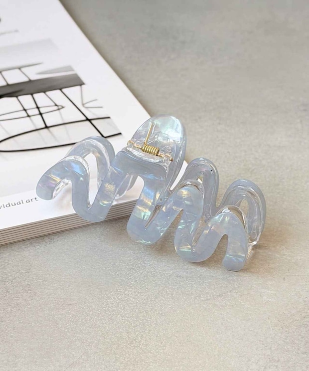 《新作》また可愛いの出たぁぁ!【3COINS】挟むだけでキマる♡「ヘアアクセ」