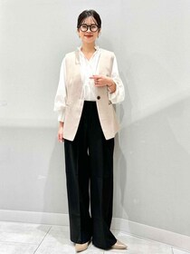 40・50代がオンオフ使える「ワイドパンツ」→【GU】に2,990円で売ってた！