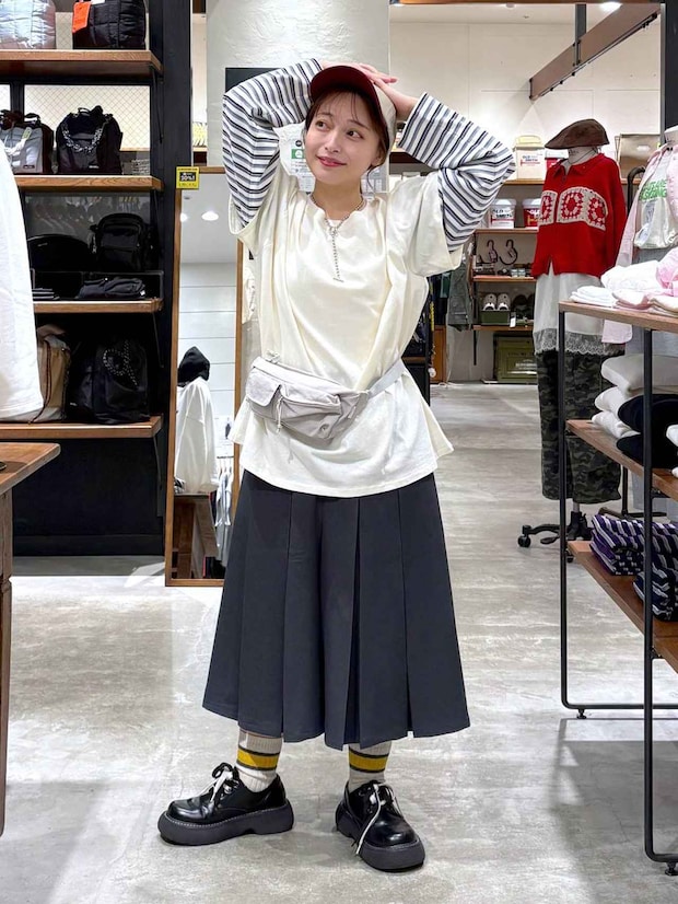 「裾引きずる問題」→ 解決!【niko and ...】145cmスタッフが着こなす「おすすめボトムス」