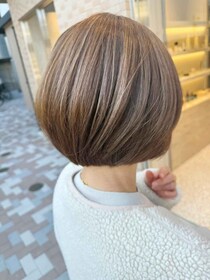 "白髪を“活かしてる”だと！？【40・50代】が参考にしたい！「大人のこなれヘア」