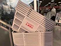 春の相棒 →【しまむら】で発見！ 大人の垢抜けに利く♡「優秀シャツ」