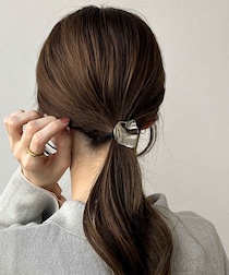 ただのヘアゴム → コレに変えよ！【3COINS】プチプラでシャレ見え♡「優秀ヘアゴム」