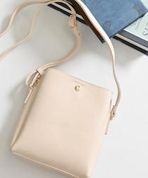 「重たいバッグ」耐えられない人に！【ハニーズ】肩掛けしやすい♡「軽量バッグ」