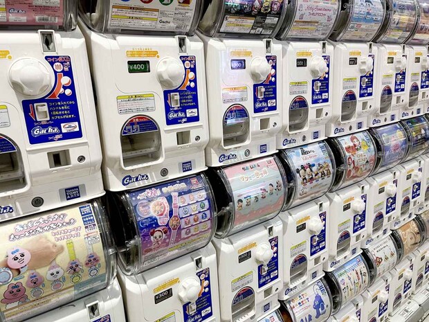 入荷あってもすぐ売り切れ？！【ガチャ】見つけたらラッキー♡「サンリオチャーム」
