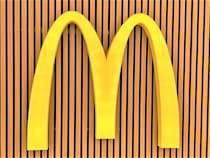 《新作》待ってたーーーッッ！！【マクドナルド】飾って愛でたくなる可愛さッ♡「ハッピーセット」