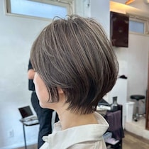 白髪ぼかしもシャレ見えも叶う♡【40・50代】が似合う「控えめハイライトヘア」