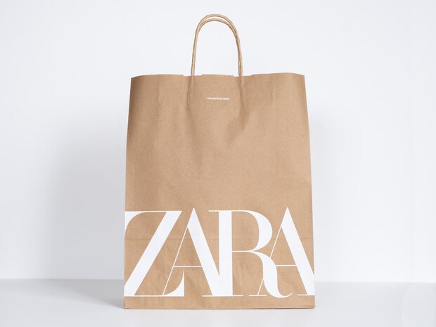 「スニーカー派」も1足は持っておきたい!【ZARA】大人の抜け感♡ 「大本命シューズ」