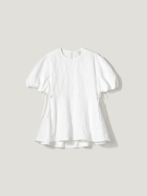 大人女性が【GU × rokh】で狙うべきは?→ 体型カバーも狙える「高見えチュニック」