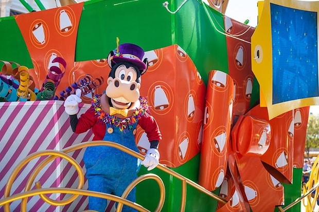 ディズニーランドで「最後だからOK？」無理並び、元キャストが明かした“迷惑行動”の裏側