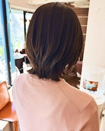 「ウルフヘア ＝ 若い子がやる髪型」→ そんなことない！【40・50代】大人に似合う「洗練ウルフ」