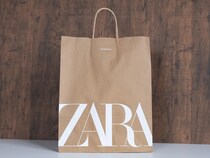 「黒だとキツく見える？」→【ZARA】の「高見えブラウンバッグ」が狙い目♡