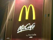 あまりの美味しさに一気飲み！？【マクドナルド】カップデザインも可愛い♡「コラボドリンク」
