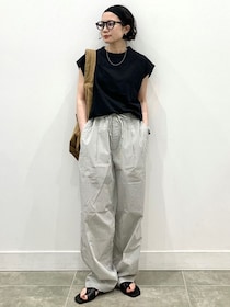 「上下合わせて5,000円」以下！ 【GU】そのまま真似するだけでOK！「コスパ最強コーデ」