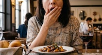 「え、今やる？」カフェ店員の“ありえない行動”に『ドン引き！』 楽しいはずの母との時間が一変、、、