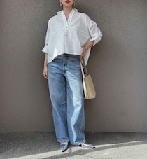 【40代ファッション】「あれこれ重ね着」→ 要りません！ この夏、真似したい「ワンツーコーデ」