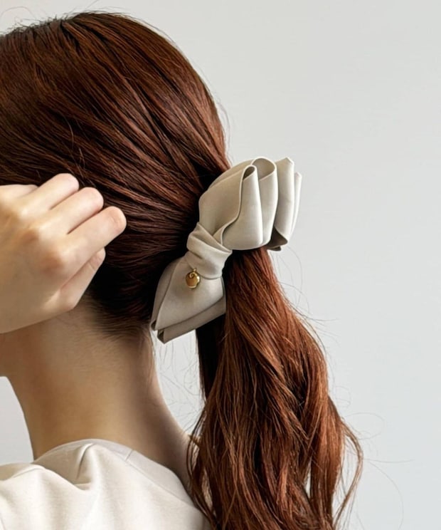 「湿気で髪がまとまらん（涙）」→【3COINS】サッとつけるだけでこなれる「ヘアアクセ」で解決♡