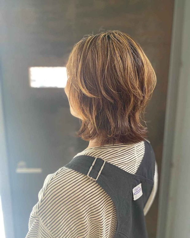 白髪対策はコレで！【40・50代】若見え × シャレ見え狙える「白髪ぼかしハイライト」