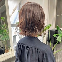 「なんかオシャレ」→ コレが理由か！【40・50代】におすすめ♡「動きのあるボブ」