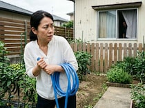 ＜また見てる！？＞お隣の視線に悩み続けた私。「実はね、、、」ある日言われた知られざる理由に納得