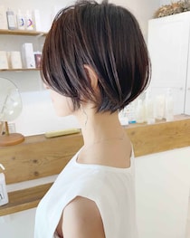 絶壁さんにもオススメ！【40・50代】360度美シルエット♡「軽やかショートボブ」