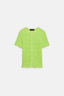 バサッと羽織るだけでOK！【ZARA】夏の差し色に♡「サマ見えカーデ」