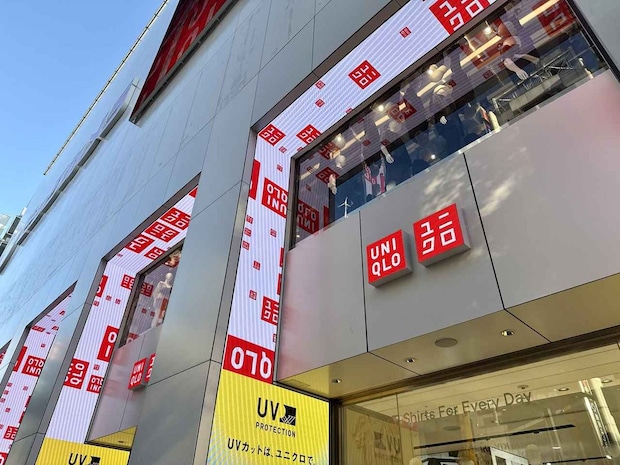 『夏服』買うなら【ユニクロ値下げ】で! 1,000円台なのに使える「優秀アイテム」