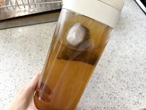「麦茶パック」捨てる前にもう一仕事！ キッチンで使える【目からウロコな再利用法】