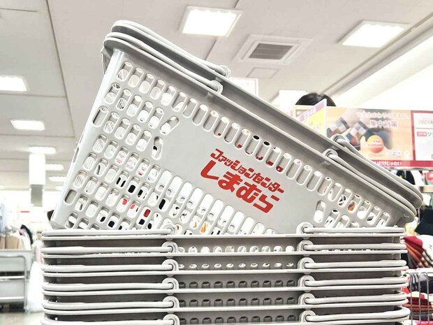 【しまむらのボトムス】が高見え！ マニアも「990円はコスパ良すぎ」「本当におすすめ」だって♡