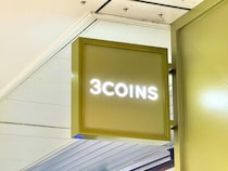 バッグのごちゃごちゃ →【3COINSのポーチ】で安く・可愛く解決ーーーッ♡
