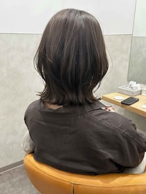 「ペタンとしちゃうのが憂鬱」→【40・50代】ふわっと感でシャレる♡「レイヤーヘア」