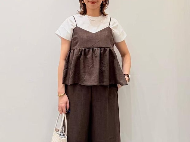 「大人の最強時短服!」→ 【Elura】40代ママ店員さんが推す「楽シャレアイテム」とは?