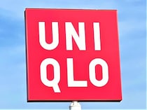 『1,990円』になってるーーッ！【ユニクロ】40・50代が夏に頼りたい「値下げボトムス」