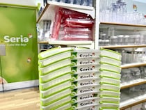 「置きっぱなし」「どこ置いた？」→【セリア】110円便利フックを使ってみた結果「これは便利！」