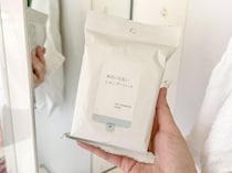 ＜旅行・災害時に＞水なしで本当にさっぱり？【無印】の「水のいらないシャンプーシート」を正直レポ