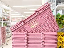 『水切りネット』は水切りに使わない！【ダイソー】じゃない方の使い方に「これで110円はコスパ良い」