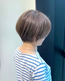 「普通のボブだとなんか重い、、」→【40・50代】首元すっきり見せ「ショートボブ」で解決◎