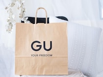 【GU】790円に値下げの『白パンツ』って透ける？→ 実際に買って穿いてみると「これならアリかも」