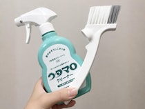 窓サッシ掃除で大量の水は使わない！【ダイソー × ウタマロ】を試してみると「これなら気軽にできる」