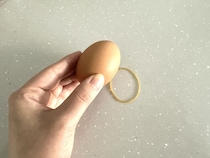家に溜まりがちな“輪ゴム”捨てる前に！ 留めるだけじゃない【意外な活用法】「プチストレス解消に」