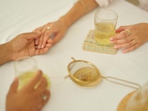 一杯のお茶から、世界とつながる。アーティスト、ジョアンナ・タガダ・ホフベックさんのお茶の楽しみ方。