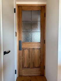 中古マンションリフォーム記。毎日うっとりする、リビングの木製ドア。写真と文：コナリミサト (漫画家) #3