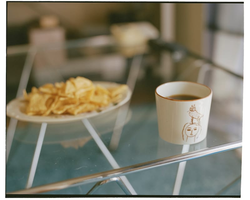 写真家・服部恭平さんの1か月限定の連載コラム。今回は、写真家・東海林広太さんのご自宅へ遊びに行った時のお話です。