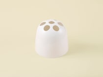 有機的かつ機能的なデザインをした〈Artemide〉の傘立て。Web連載「骨董王子・郷古隆洋の日用品案内」より。