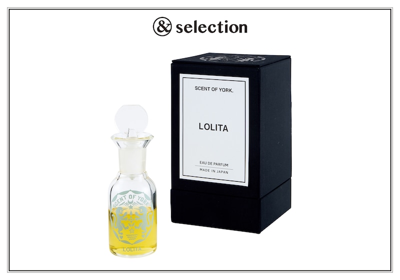 〈セントオブヨーク〉の新作香水は、あどけなさと色気の二面性を楽しめる香り。