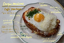 とろ〜り流れる黄身を拭う幸せ。パリで愛される『カフェ・ヴァンチュラ』のクロック・マダム。