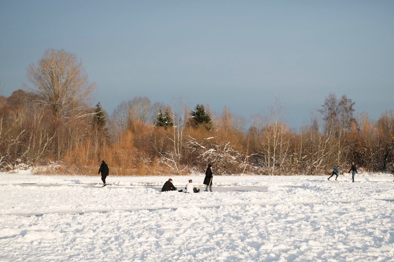 今月の写真家、今日の一枚。2月の写真家・山崎 智世さんの写真を、まとめてどうぞ。