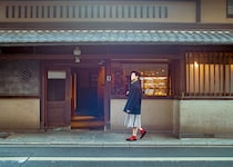 日本各地の工芸品を取り扱う『キョウ アマハレ』で、心が整う静かな時間を。