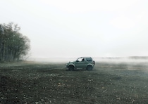 【私とクルマ。】雪国でも頼もしい、タフな走破性。 YURIKO KOBAYASHI × SUZUKI JIMNY SIERRA